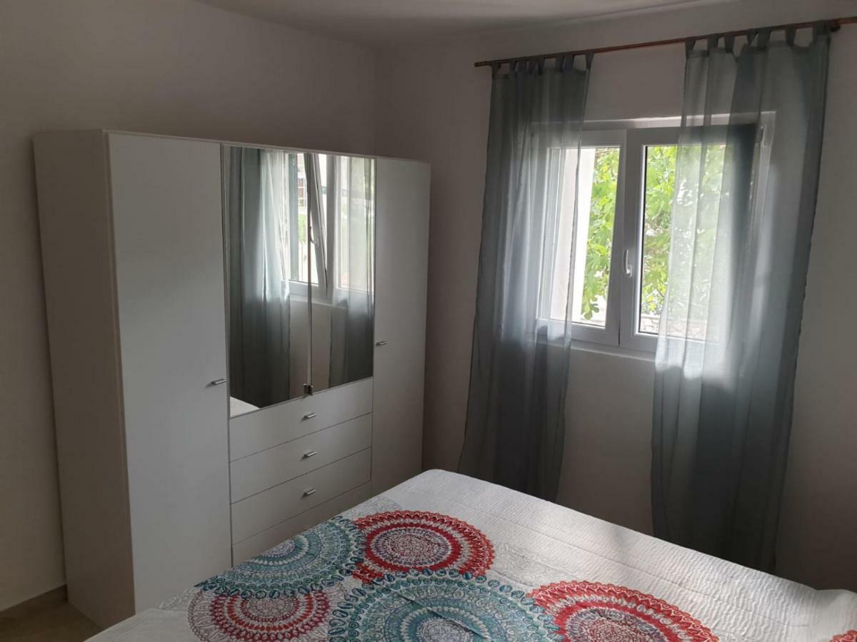 Paras Zečevo Exteriör bild